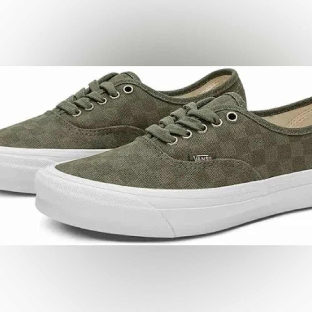 New In Box Og Authentic Vault Vans Grape - image 1